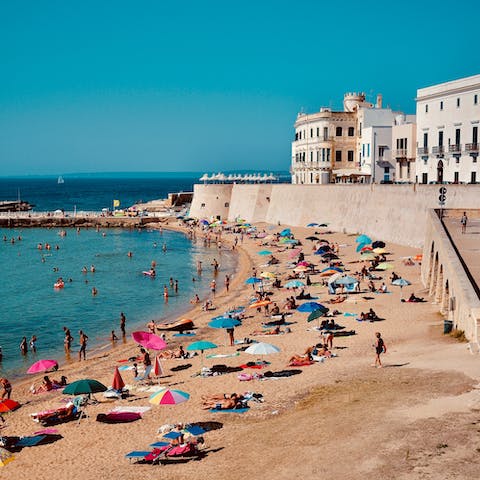 Combine culture, history and a bit of beach time on a visit to Gallipoli