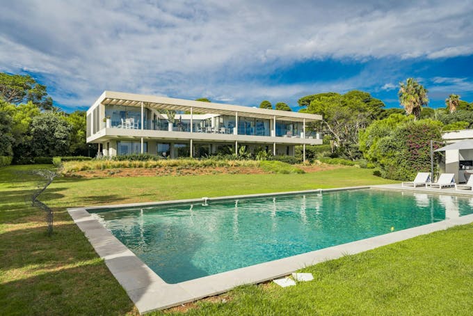 Modern Mediterranean