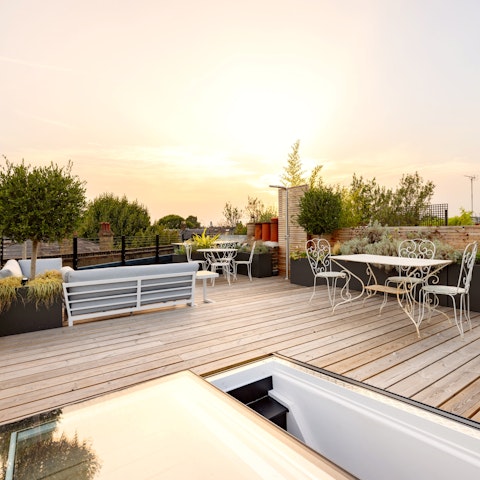 Make memories on the rooftop terrace – barbecue, anyone?
