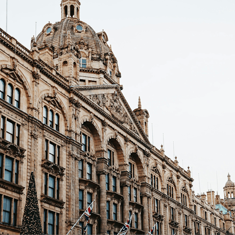 Stroll over to Harrods and do some high-end shopping