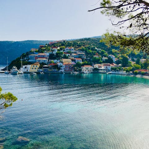 Drive to Asos, an old fishing village