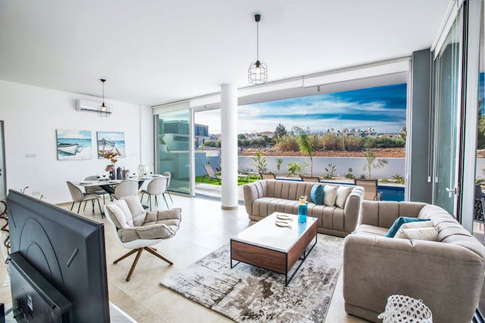 Barefoot on the Waterfront