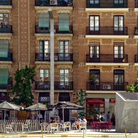 Sample the fine-dining restaurants and chic boutiques in nearby Salamanca