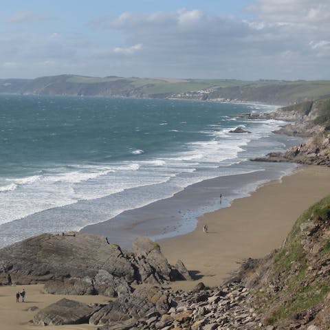 Head to one of the local beaches, Tragantle Beach is just an eight-minute driveaway