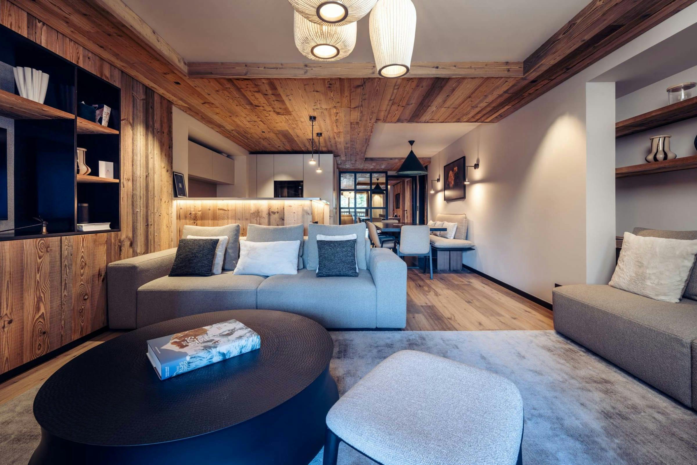 Pines & Piste