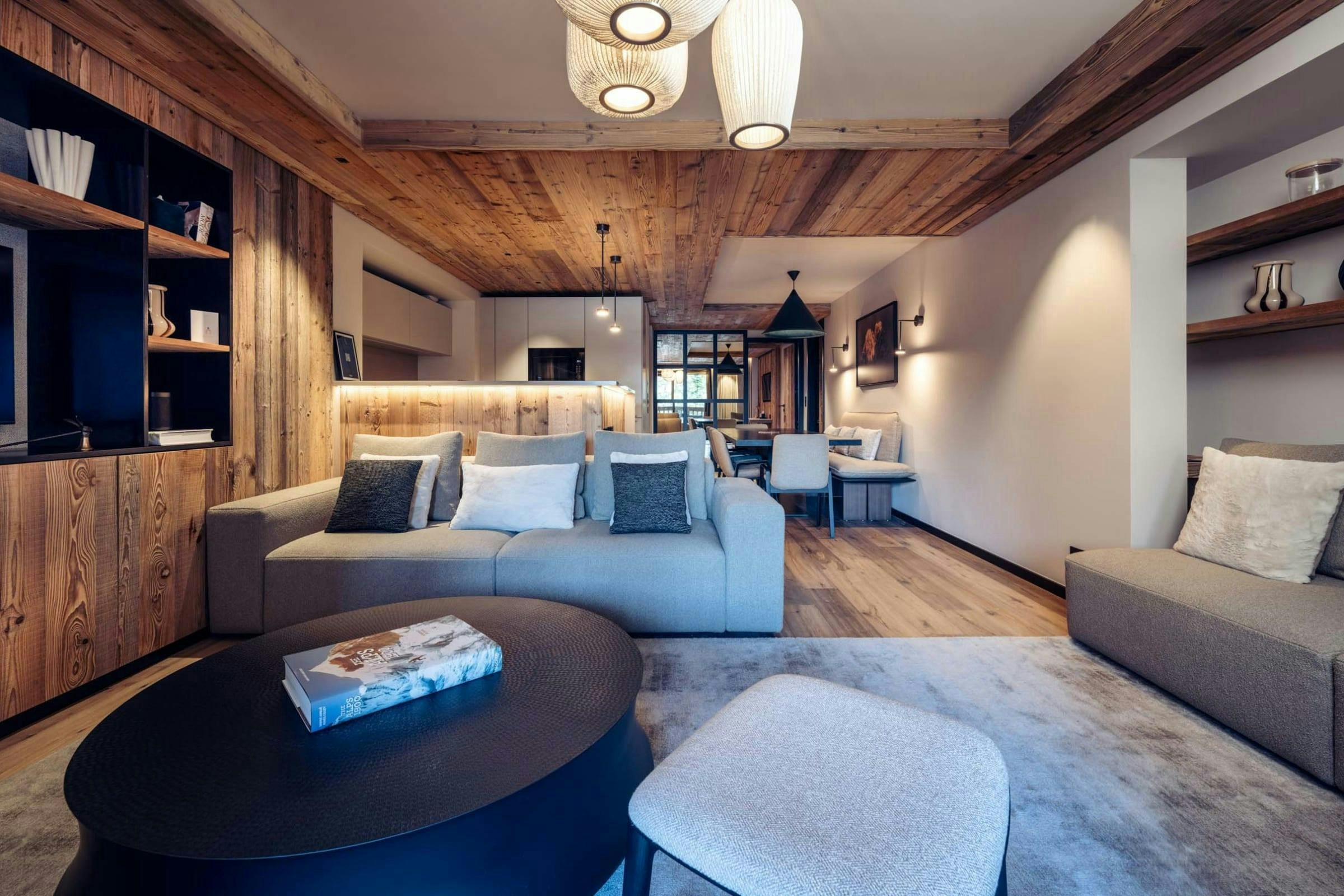 Pines & Piste