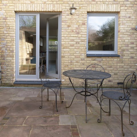 Make this the spot for an evening tipple