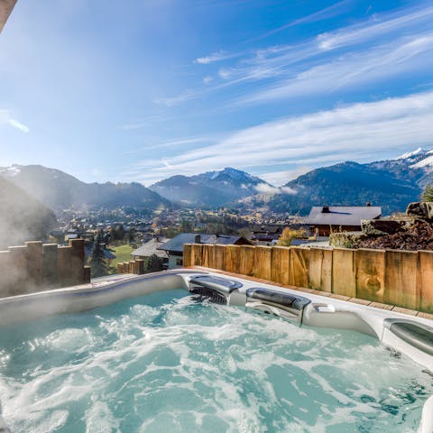 Come home to a soothing soak in the Jacuzzi