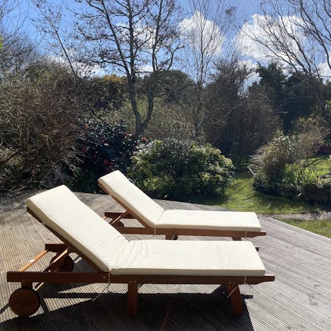 Sunbathe on the terrace during the warmer months 