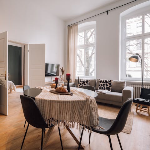 Enjoy a lunch of freshly-baked brötchen and a cup of coffee
