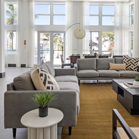 Keep things easy and relaxed with coffee in the living room