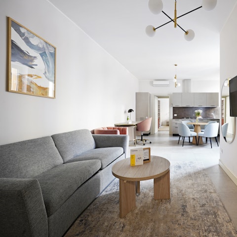 Unwind in the living area after a day of discovering the sights of Milan