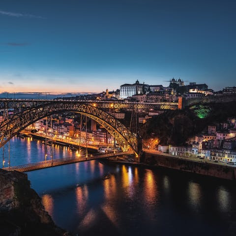 Explore the nearby sights, such as the Baroque Tower and Church of Clérigos