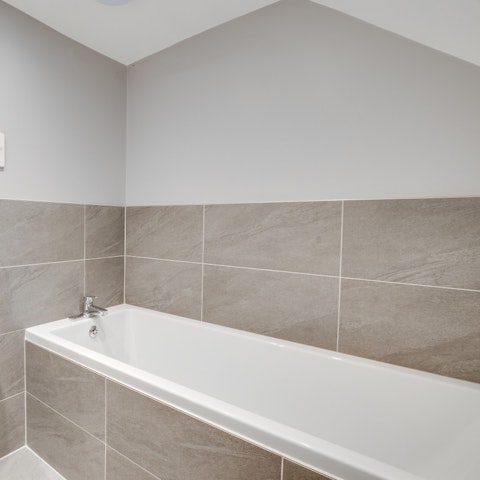 Treat yourself to a long, hot soak in the tub after a day out in the fresh, country air