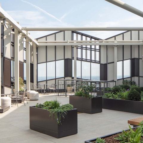 Savour a moment of relaxation on the shared roof terrace