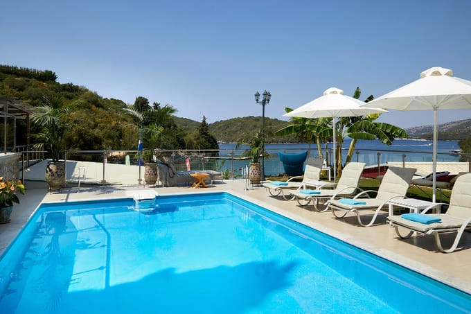 Petite Paradise