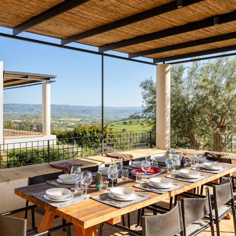 Cook Italian feasts in the outdoor kitchen and dine alfresco under the pergola