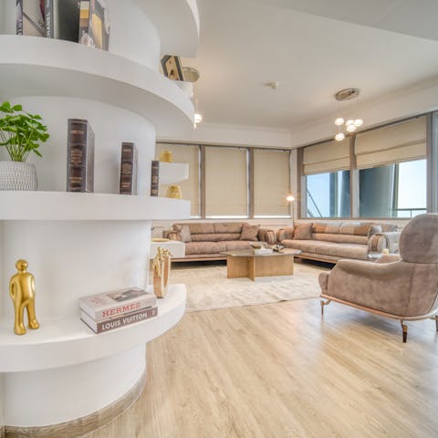 Relax in the stylish living space with your holiday read