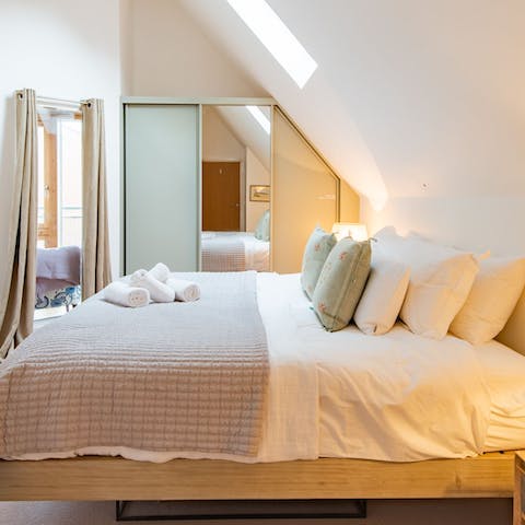 Wake up well-rested in the comfy bedroom and get ready for a day of exploring