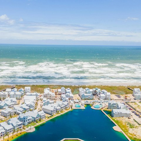 Soak up the Texan sun with a beach stroll in Port Aransas