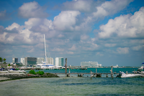 Discover Cancún's marina waterfront with luxury yachts and harbour views