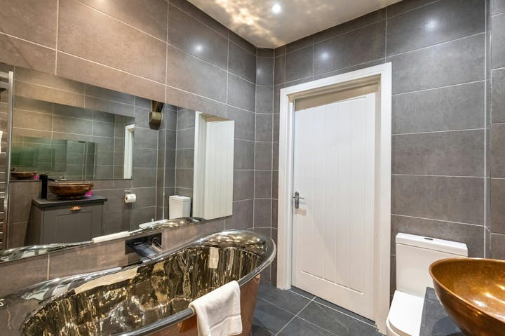 Bathroom photo