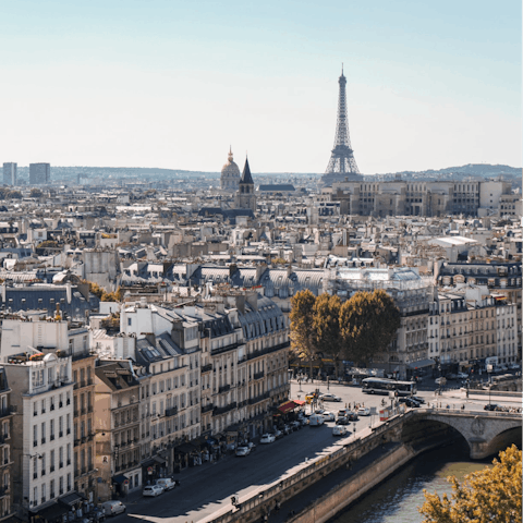 Explore the 9th arrondissement, including its array of boutique food shops