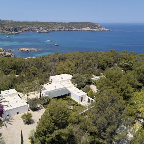 Take a dip in the sea – the garden has direct access to the water