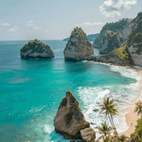 Stay in the scenic village of village of Babakan, a stone's throw from Canggu