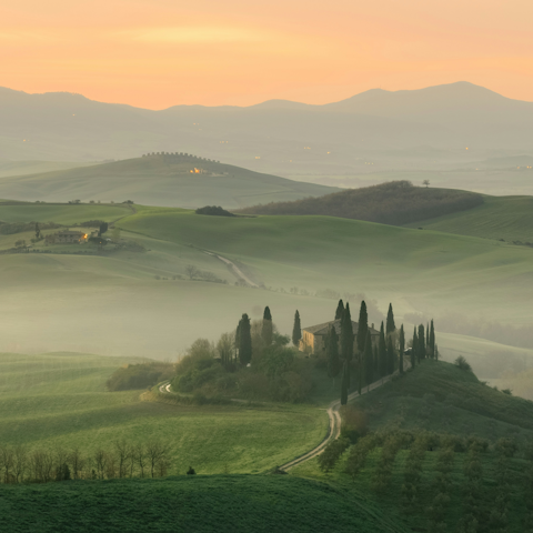 Fall for the Tuscan landscape and lifestyle