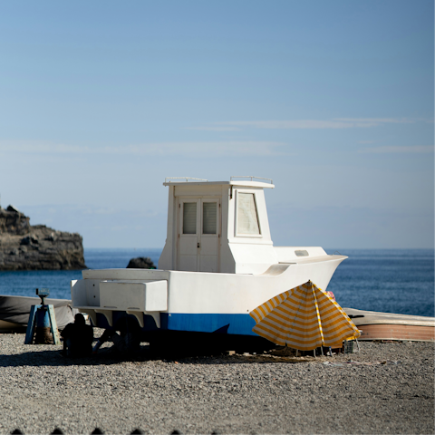 Explore the coast of Southern Spain from La Herraadura