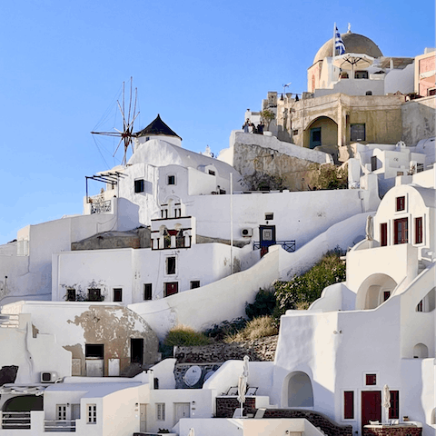 Stay just a seven-minute drive away from Mykonos' Old Port