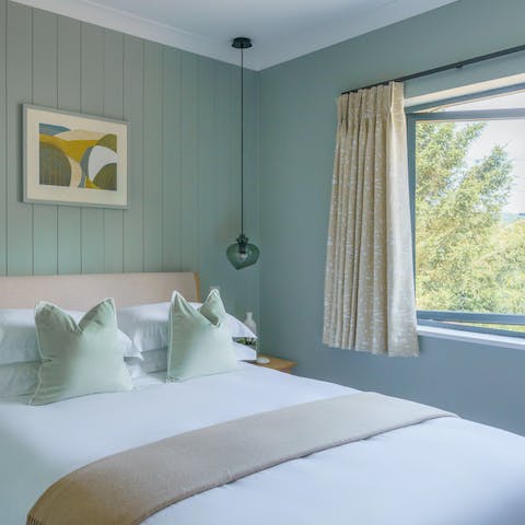Wake up to leafy views across the garden and feel a wonderful sense of calm