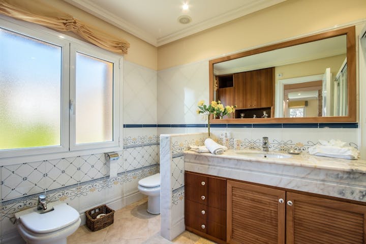 Bathroom photo