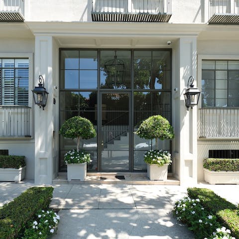 Make the most of your Beverly Hills location