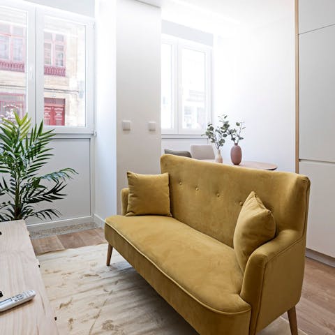 Unwind with your tipple of choice after sightseeing around the city