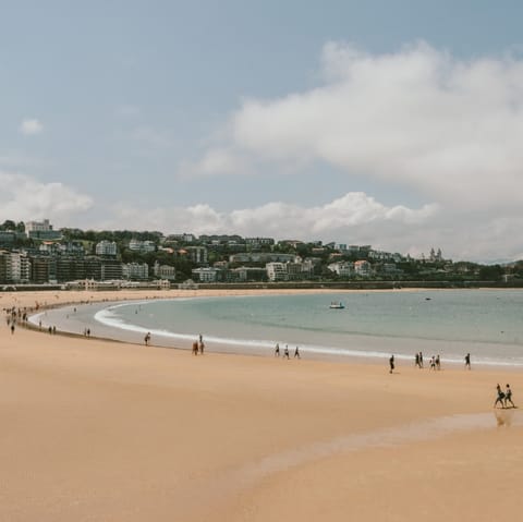 Walk to La Concha Beach in just two minutes