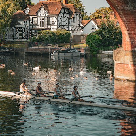 Enjoy the Thames Path's classic riverside views, twenty minutes on foot