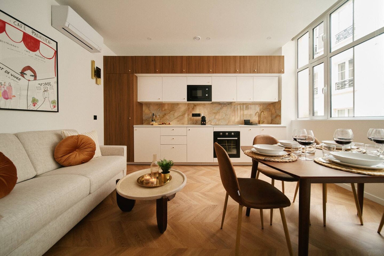 Cobbles & Walnut