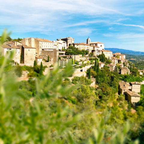 Explore Provence, including the sleepy village of Goult, a few kilometres away