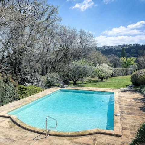 Cool off from the French sun in the pool