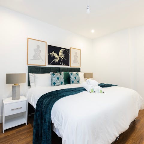 Wake up feeling rested in the contemporary bedroom
