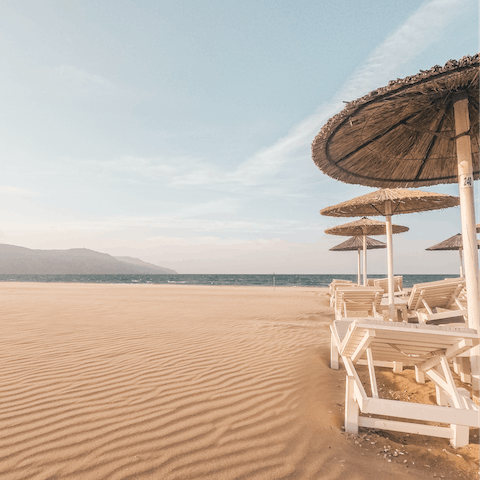 Take an eight-minute stroll down to the shores of Almyrida Beach