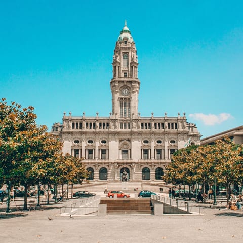 Discover the energy and beauty of Porto city centre
