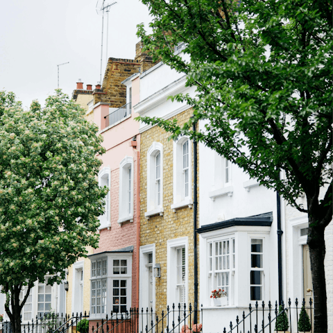 Base yourself in Chelsea, a short walk from King's Road