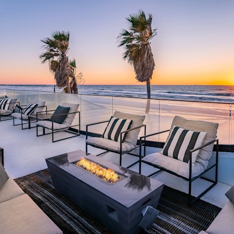 Sip your Aperol at the swanky sit-out as the sun goes down