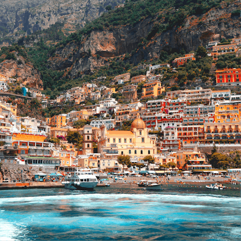 Fall in love with Italy from the heart of Positano