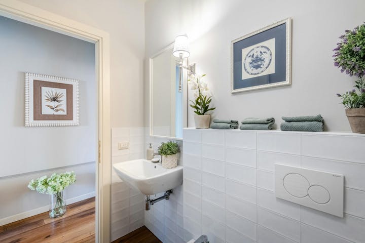 Bathroom photo