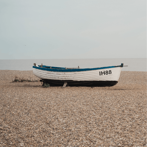 Browse the chic boutiques and sample the stylish restaurants in Aldeburgh, a seven-minute drive away