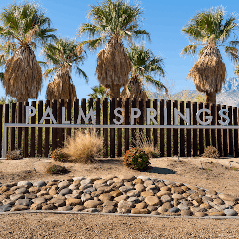 Experience the best of Palm Springs from a historic neighbourhood